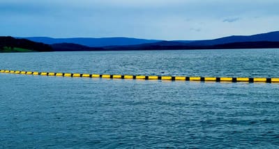 Silt Curtain – Environmental Product for business use in marine containment