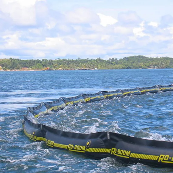 Offshore oil containment booms for recovery operations Offshore oil containment booms for recovery operations